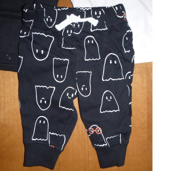 Baby Boys Carter's MY 1st HALLOWEEN 2 Bodysuits & Pants Size 3 mo Little boo NWT - Picture 4 of 4